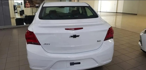 Imagen 14 de 24 de Chevrolet Onix Plus Joy Black 1.4 2023 0km 2022 Prisma Gall3