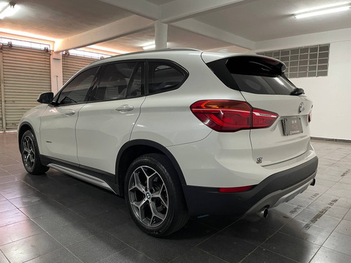 Imagem 6 de 10 de Bmw X1 2.0 16v Turbo Activeflex Sdrive20i X-line 4p