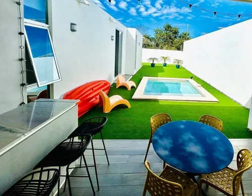Casa De Una Planta Equipada Y Amueblada De Tres Habitaciones Y Piscina