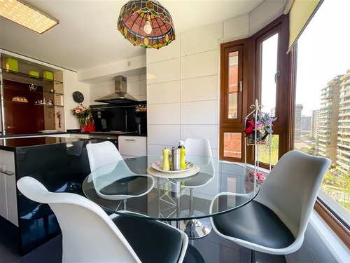 Imagen 29 de 30 de Departamento En Venta De 4 Dorm. En Las Condes