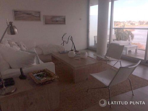 Apartamento En La Barra- Ref: 1422