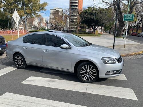 Volkswagen Passat 2.0 Luxury Tsi 211cv Dsg 2013