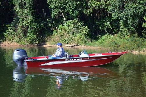 Lancha Grand Apolus 6.0 Freestyle + Motor 150hp Mercury