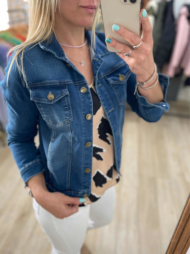 Imagen 1 de 5 de Campera De Jean Elastizada Mujer The Big Shop