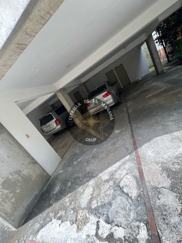 Elegante Apartamento En Zona Exclusiva