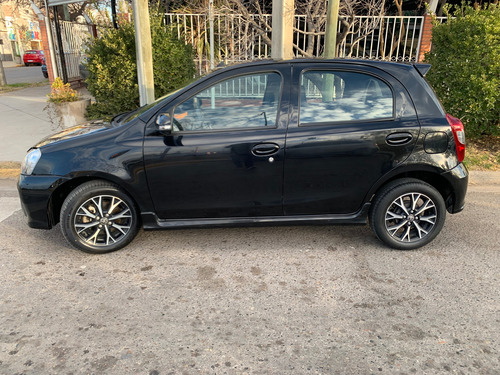 Toyota Etios 1.5 Xls At