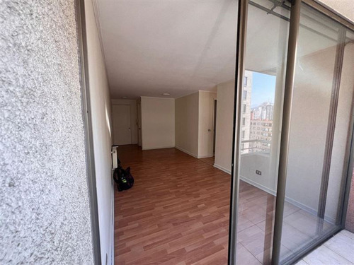 Departamento En Arriendo De 2 Dorm. En Santiago