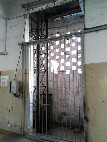 Imagem 7 de 10 de Galpão Industrial Ao Lado Da Mercedes S.b.campo - Ga1177