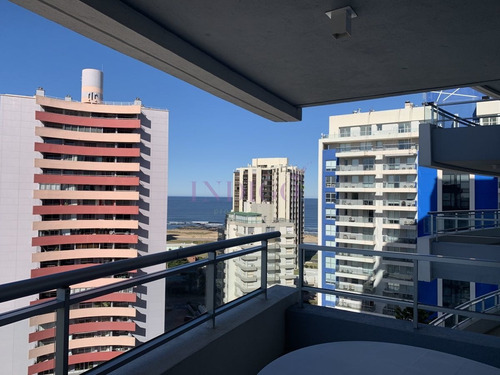 Imagen 21 de 26 de Departamento De 3 Dormitorios, Con Excelente Vista A La Playa Brava, Full Amenities.