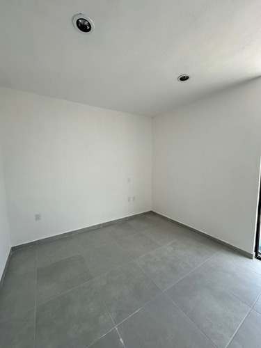 Estrena En Juriquilla San Isidro, Gran Ubicación, Hermosa, 3 Recámaras, Estudio