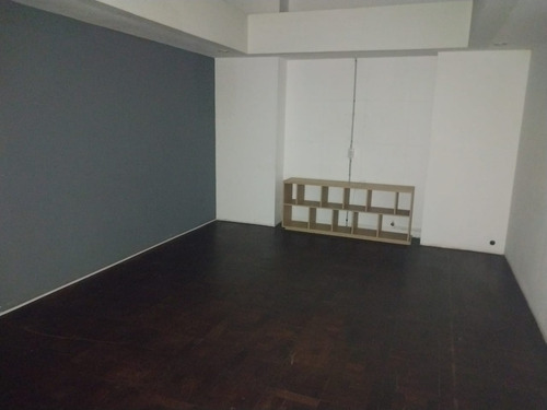 Centro Venta Salon Local Deposito Showroom Peatonal