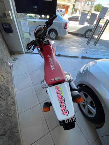 Honda Tornado 250