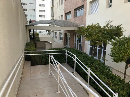 Imagem 4 de 8 de Lindo Apto C/ Sacada Gourmet - 02 Dorm. - Santo Amaro - São Paulo/sp - Rr4959