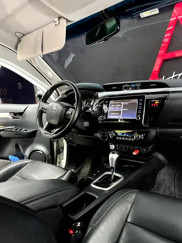 Toyota Hilux 2.8 Srv