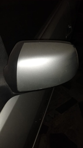 Ford Mondeo 2.0 Ghia 4p