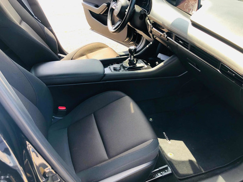 Imagen 10 de 14 de Mazda 3 2019 2.5 I Touring Sedan Mt