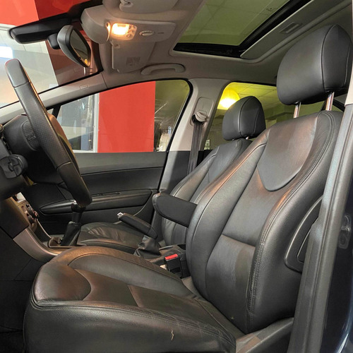 Peugeot 408 2.0 Feline 143cv 2014