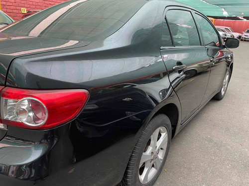 Imagen 3 de 7 de Toyota Corolla 2011 1.8 Xei Mt