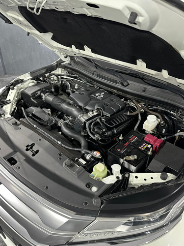 Mitsubishi Montero 2023