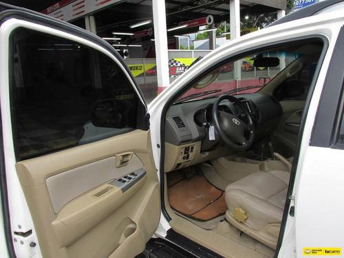 Toyota Fortuner Sr5