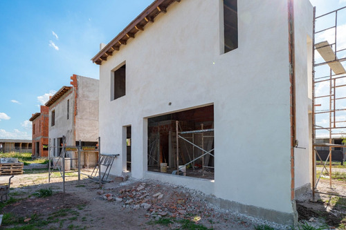 Imagen 3 de 6 de Venta Casa A Estrenar - Septiembre 2022