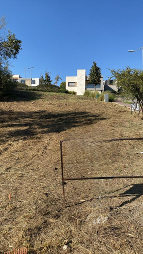 Terreno En Venta Dentro De Altozano Qro 