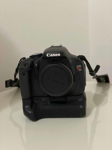 Câmera Rebel T3i Canon