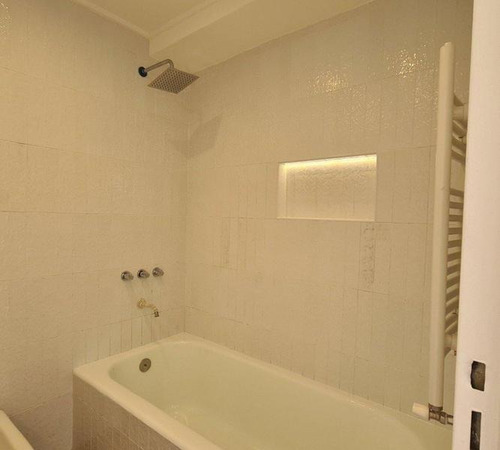 Imagen 22 de 30 de Venta - Departamento Cuatro Ambientes C/ Dep. Reciclado Con Cochera - Las Heras 2370