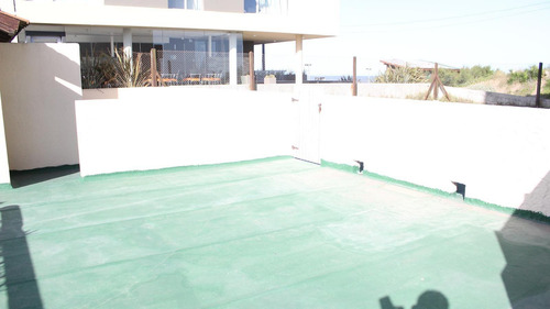 Departamento En Venta - 2 Dormitorios 1 Baño - Cochera - 71mts2 - Villa Gesell