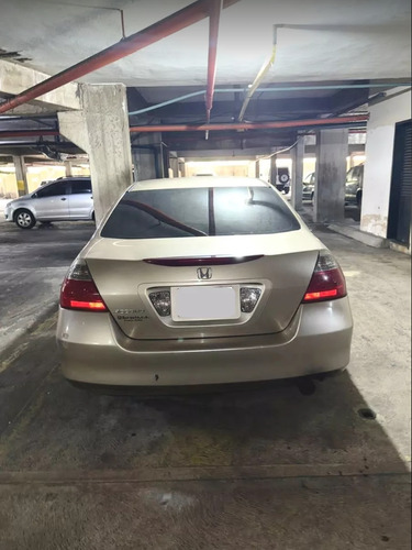 Honda Accord 2006