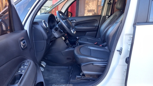 Imagen 10 de 11 de Citroën Aircross 2014 1.6 Vti 115 Exclusive