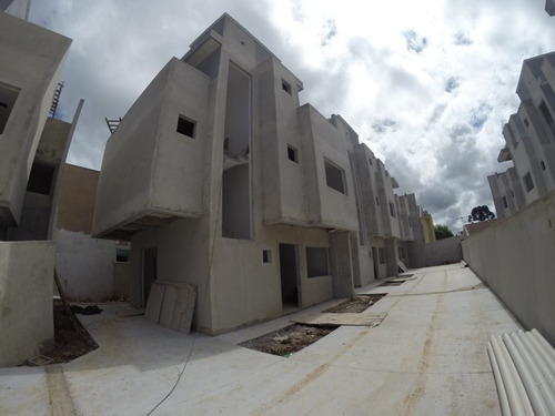 Imagem 1 de 19 de Sobrado Com 3 Dormitórios À Venda, 112 M² Por R$ 560.000 - Bairro Alto - Curitiba/pr - So0875