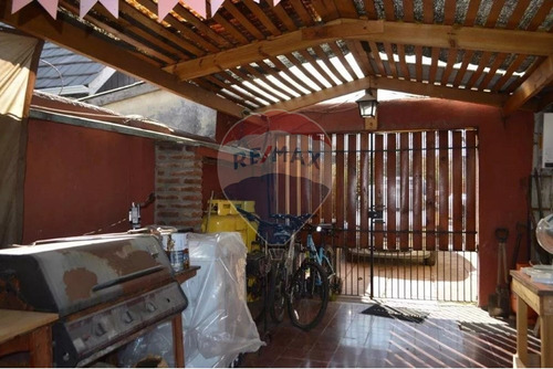 Dos Casas En Un Terreno De 452 M2 En Ñuñoa