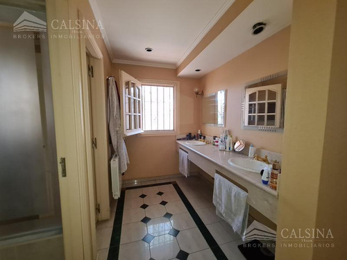 Barrio Urca - Casa En Venta 3/4 Dormitorios - Córdoba