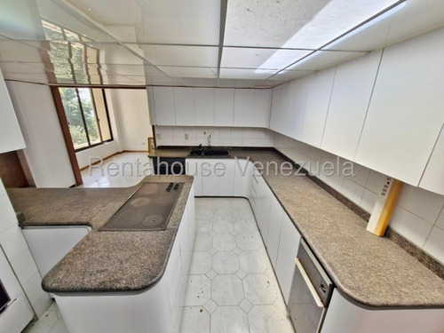 Paseo Vip Vende Espacioso Penthouse Ubc Alto Hatillo
