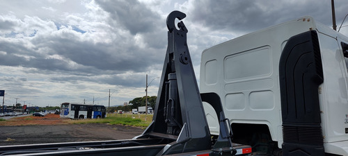 Volvo Vm 330 8x2 2020 Rolon