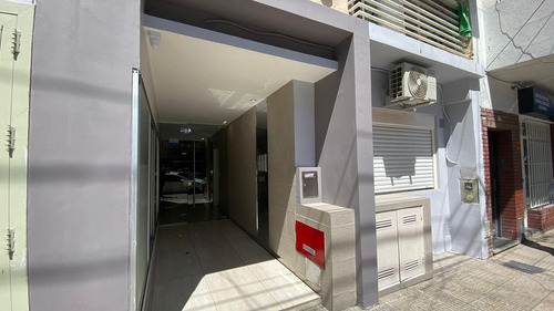 Juan Bautista Alberdi 2900, Depto 2 Ambientes, A Estrenar, Al Frente Con Balcón Terraza, Flores