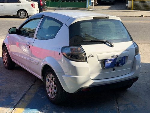 Imagem 5 de 7 de Ford Ka