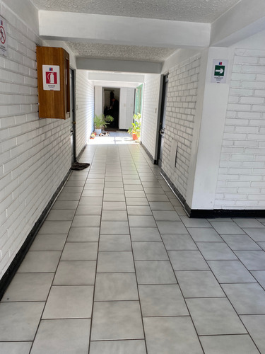 Depto 1 Dormitorio A Cuadras Metro Santa Ana