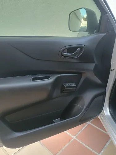 Nissan Frontier Estaca
