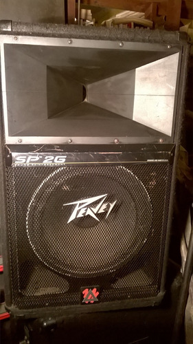 2 Cornetas Marca: Peavey Mod. Sp 2g Max Power-1200w Peak