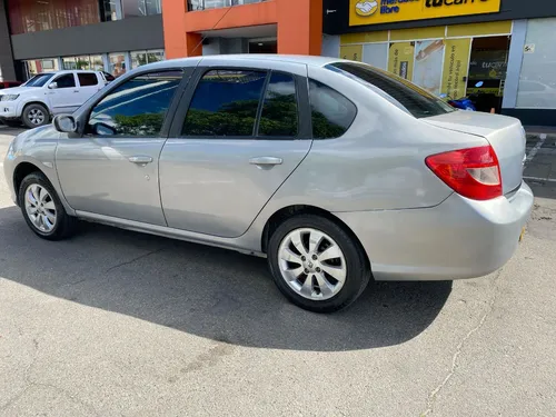 Renault Symbol 1.6 Confort