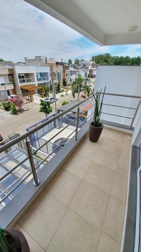 Casa Em Hípica Com 3 Dormitórios - Mi271266