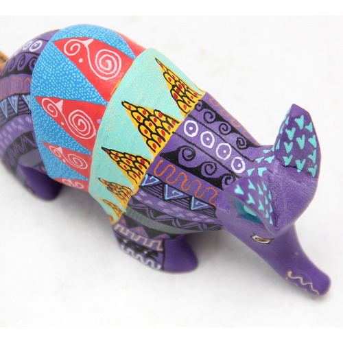 Alebrije De Armadillo Pequeño De Madera Tallada, Aripo