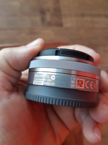 Lente Sony Emount 16mm F2.8