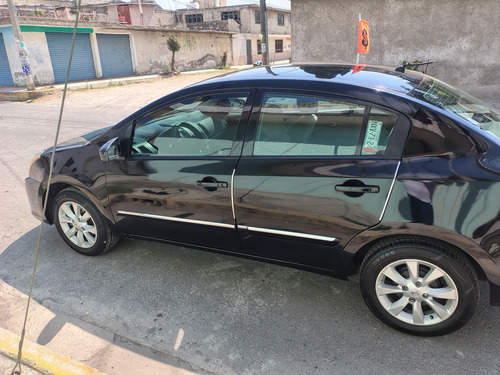 Nissan Sentra 2.0 Emotion 6vel Ee Mt