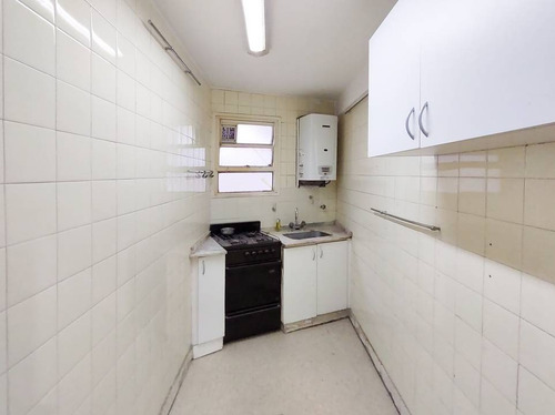 Imagen 6 de 20 de Departamento 2 Ambientes Con Balcón Y Patio, Apto Profesional, Con Baulera En Chacarita