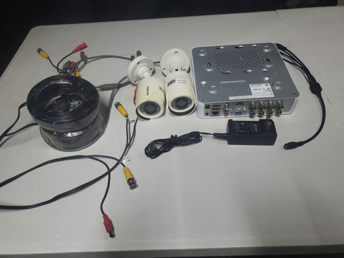 Dvr Hikvision 8 Canales 1 Tb , 2 Camaras Al 100% (Usado)