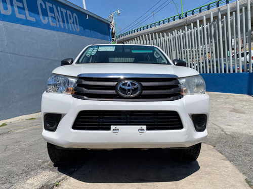Toyota Hilux 2.7 Cabina Doble Sr Mt