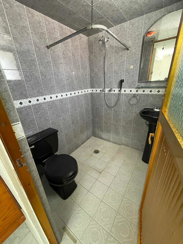Imagen 9 de 15 de Casa 4 Recamaras Amplias 5 Baños